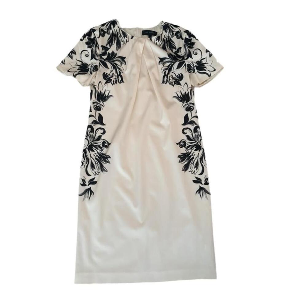 Women's St. John Dress Size 8 Cream/Black